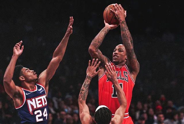  公牛德罗赞关键球 险胜魔术保留季后赛希望  