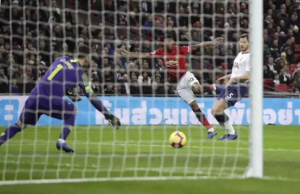  克莱蒙凭借定位球战术击败对手全取三分